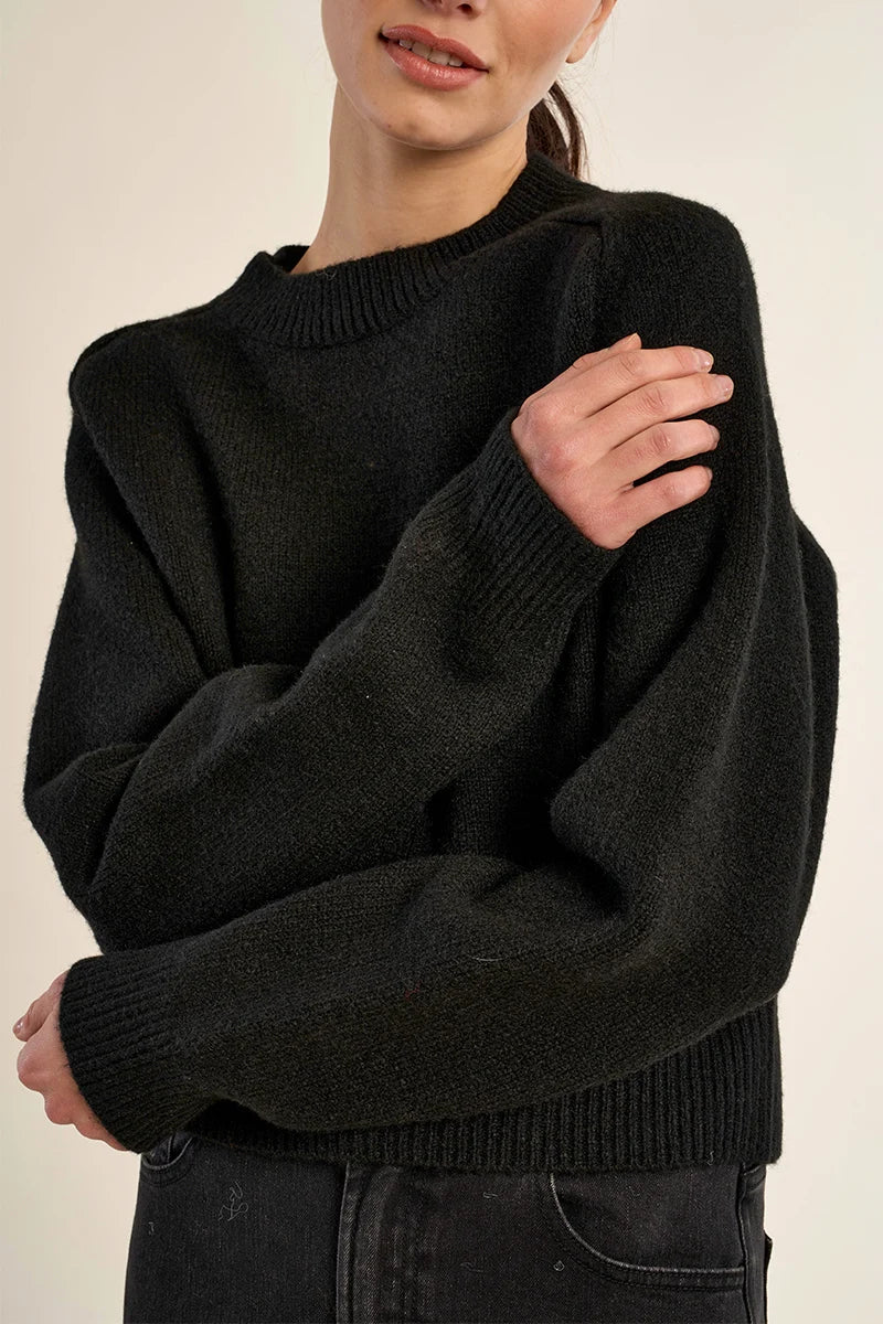 Pull Valence Noir Molly Bracken