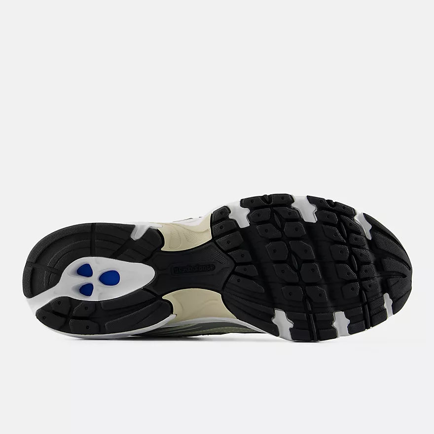 Chaussure 740 Timberwolf/Noir New Balance