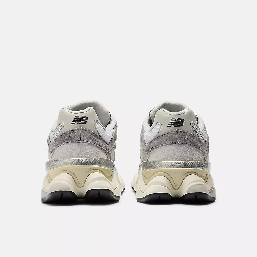 Chaussure 9060 Rain Cloud/Castlerock New Balance