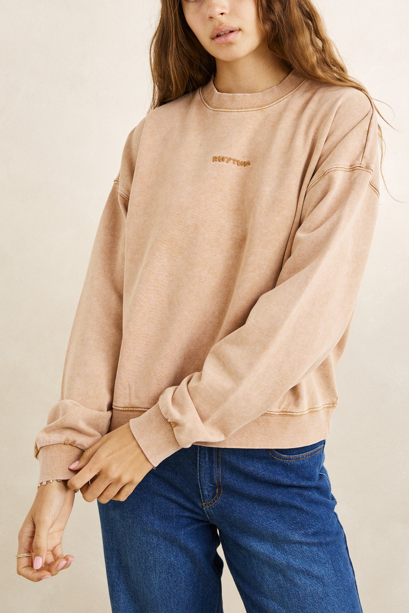 Pull Salt Wash Crew Fleece Beige Rhythm