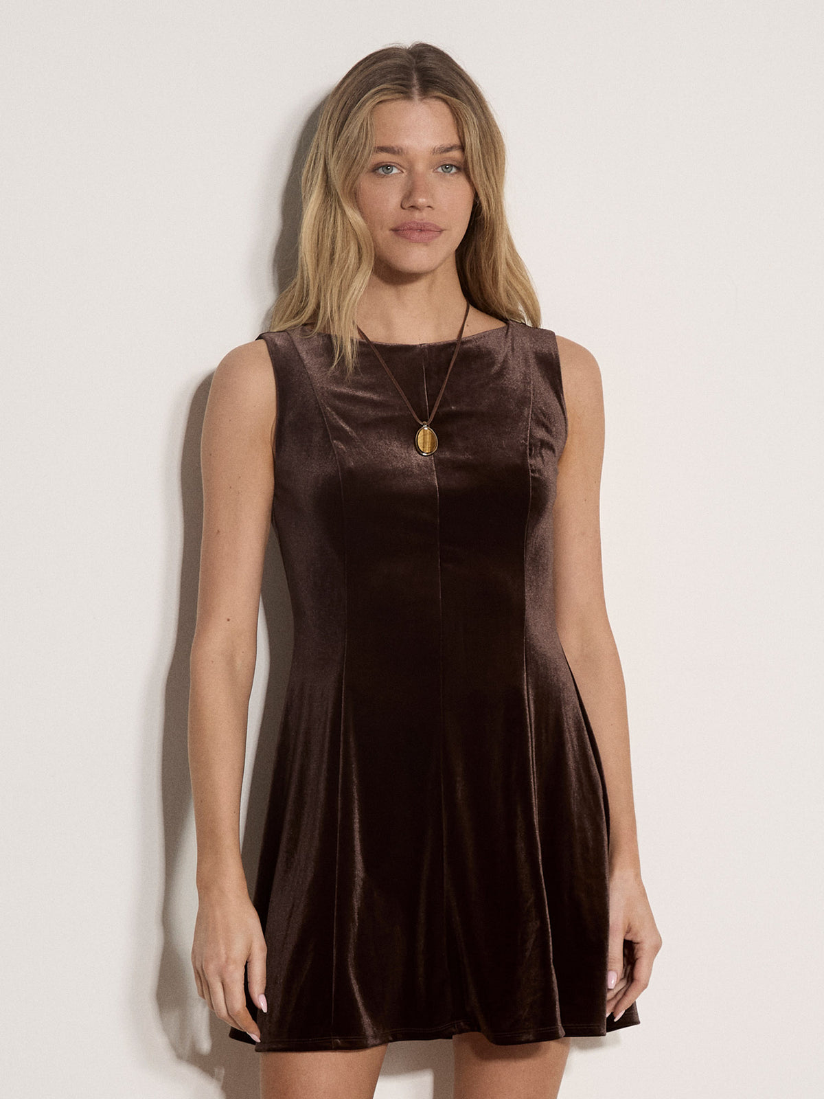Robe Velvet Flare Brune Apricot