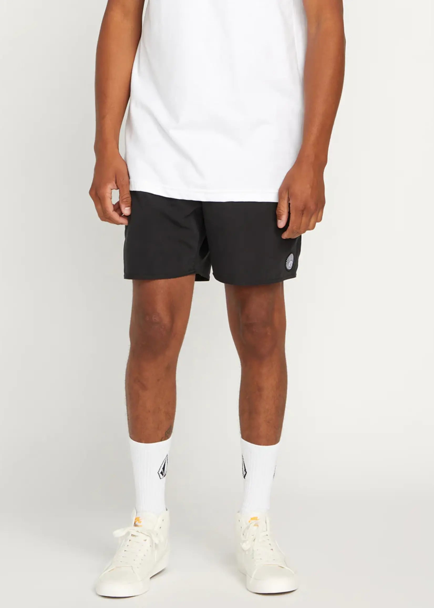 Short Lido Solid Trunk 16 Noir Volcom