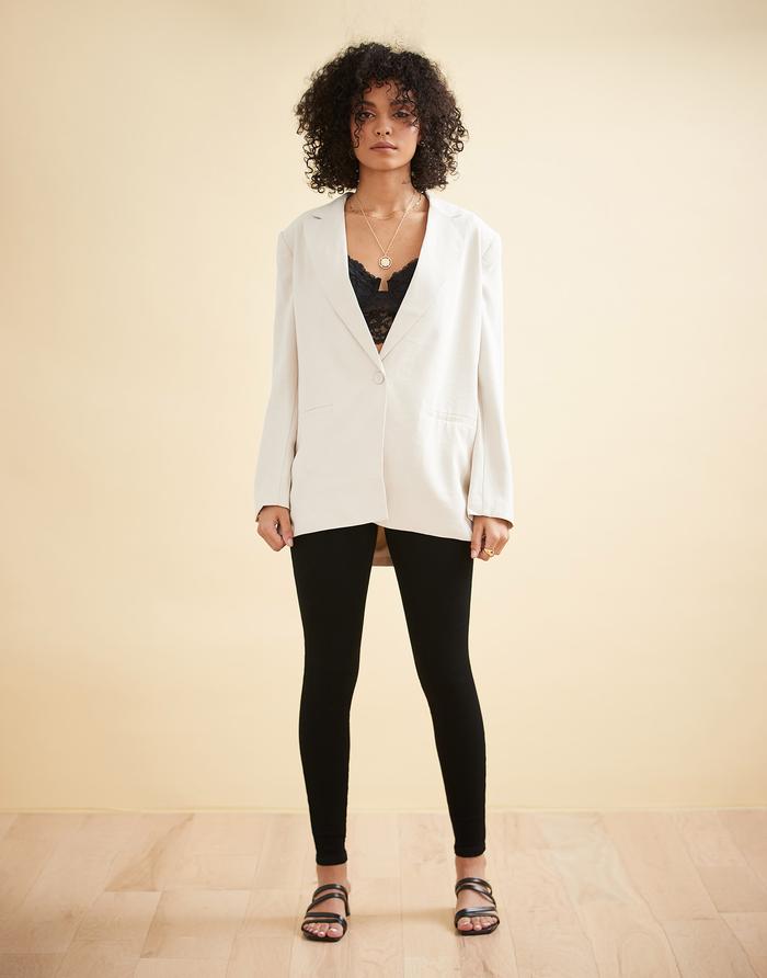 Mid-Rise, Skinny 2006BK-R30 Yoga Jeans