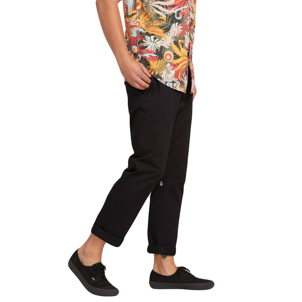 Frickin 16 Black Volcom Pants