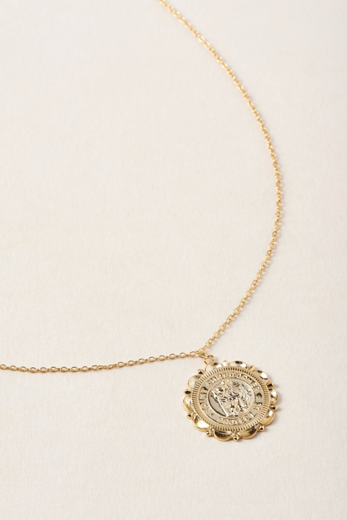 Audreane Gold Chain Midi34