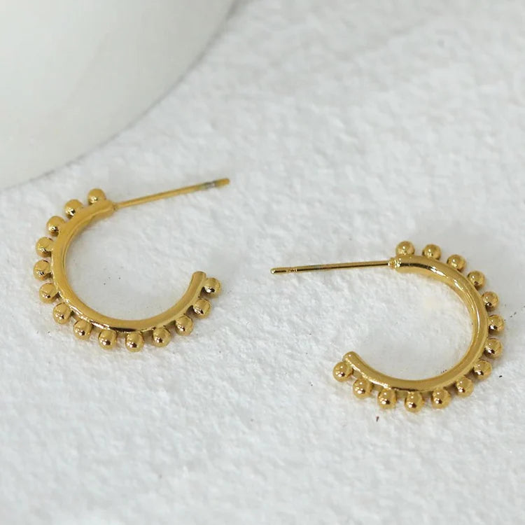 Isla Hackney Nine Earrings