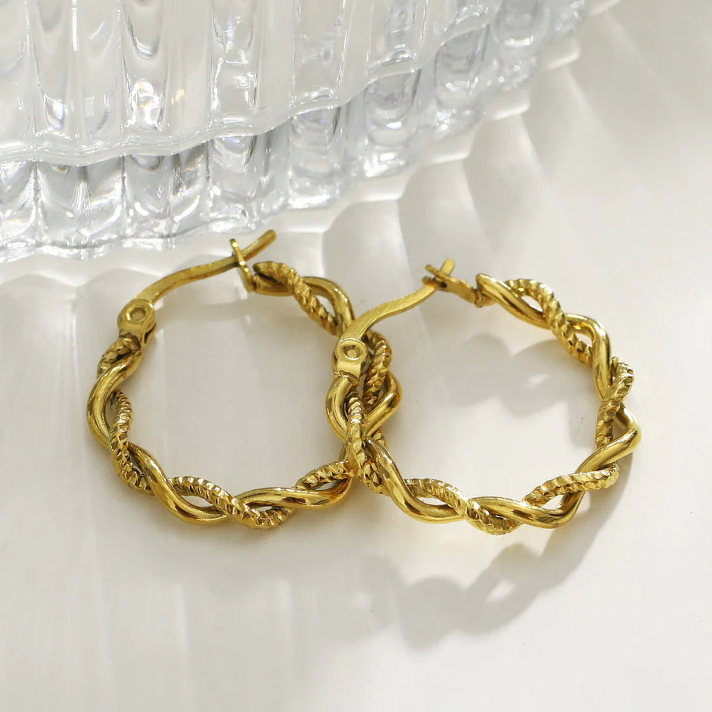 Hackney Nine Gold Barbabra Earrings