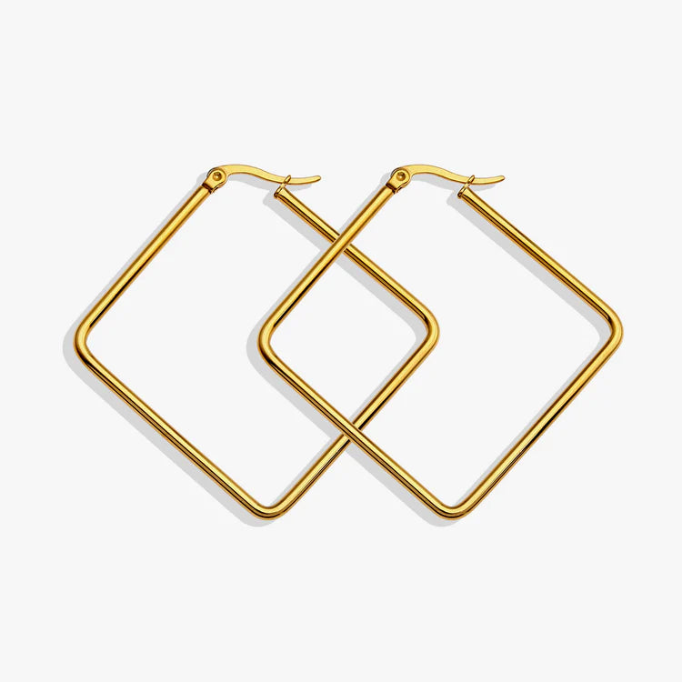 Reilynn Gold Hackney Nine Earrings