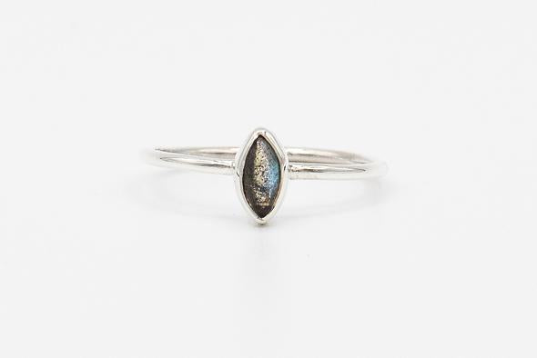 Pyaar Nelumbo Ring
