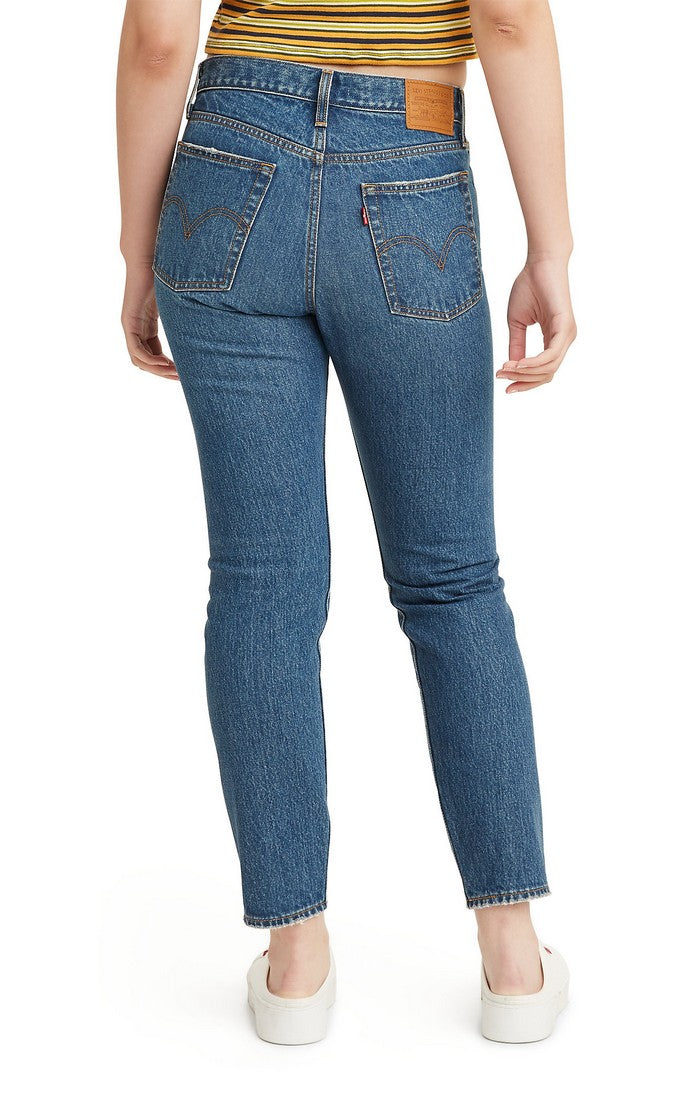 Levi's Women's Wedgie Icon Fit Jeans in Oxnard Edge